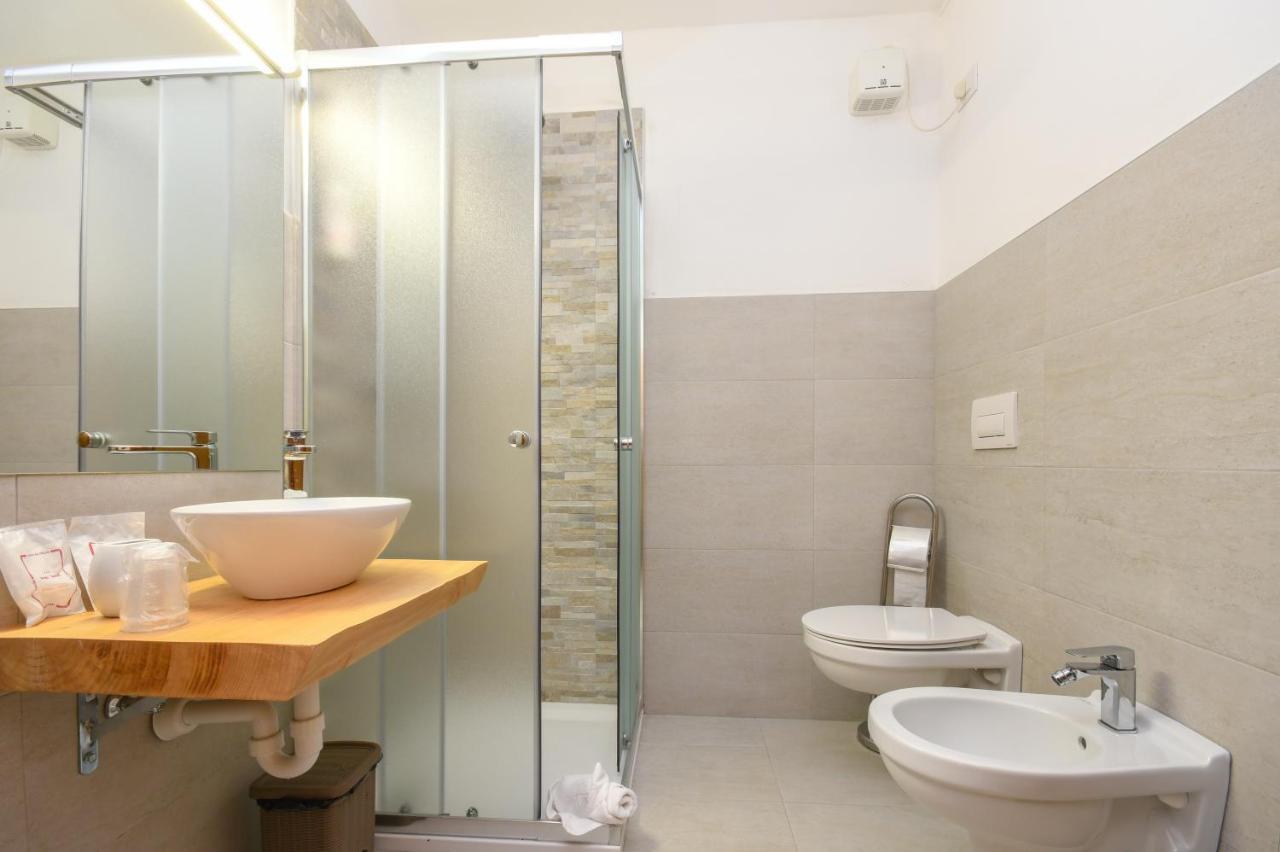 Bepy Hotel Garni Giustino ภายนอก รูปภาพ